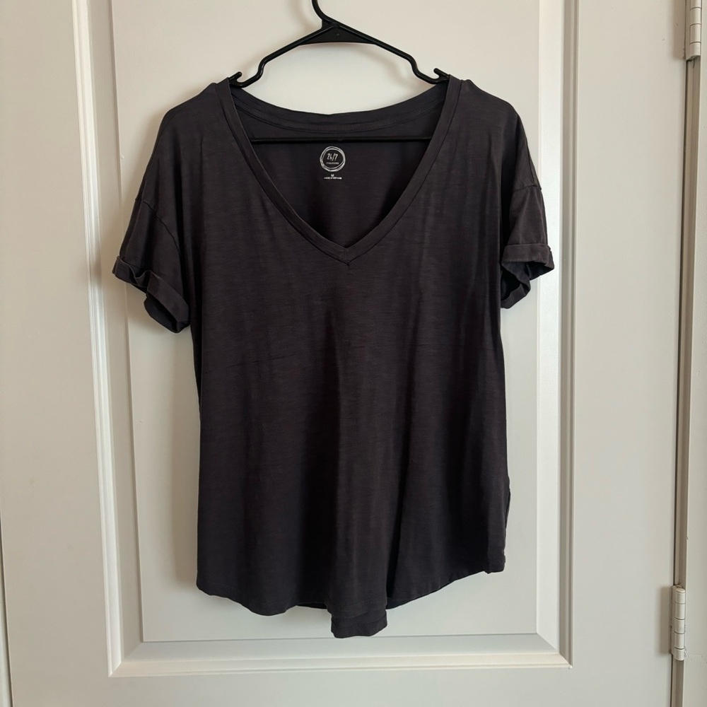 Dark grey/blue V neck tee shirt
